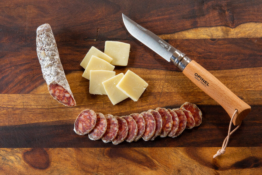 Opinel_No8_with_Salami_and_Che